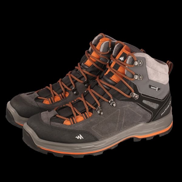 SharePal's category page of Trekking Gear on rent showing image of a sub-category called Trekking Shoes on rent